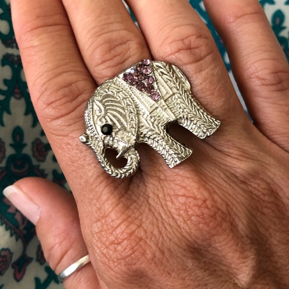 Crystal Rhinestone Elephant Ring - Picture 8 of 8
